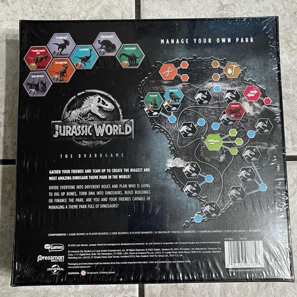 Jurassic World Board Game - Picture 3 of 3